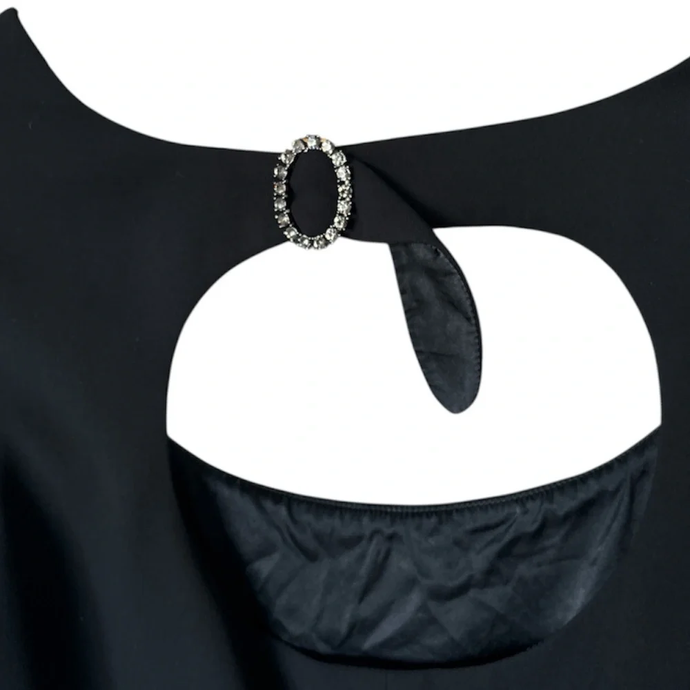JONES NEW YORK 90s Minimalist LBD Cutout Back Buckle Dress | 10 - Picture 8 of 8